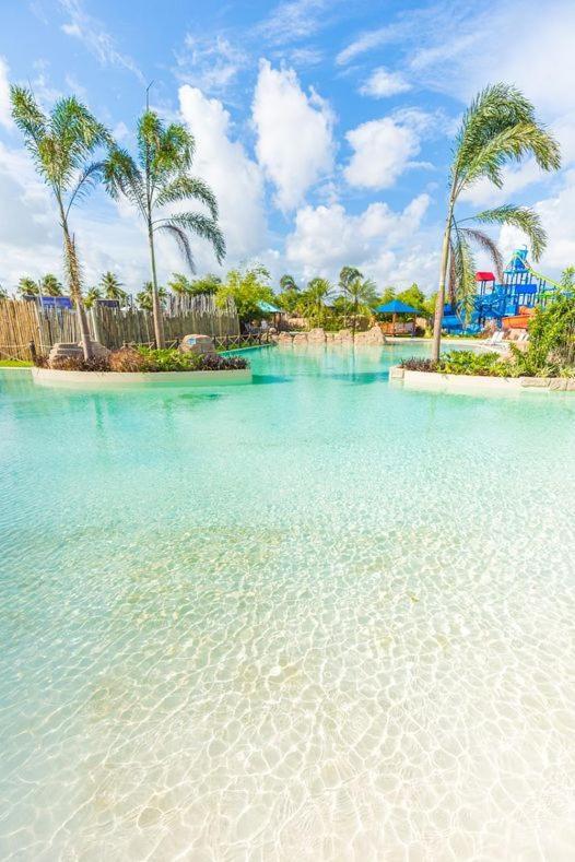 Aqualand Park & Resort Oficial Салинополис Экстерьер фото